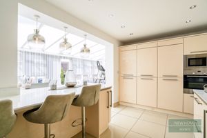 Photo 21- click for photo gallery